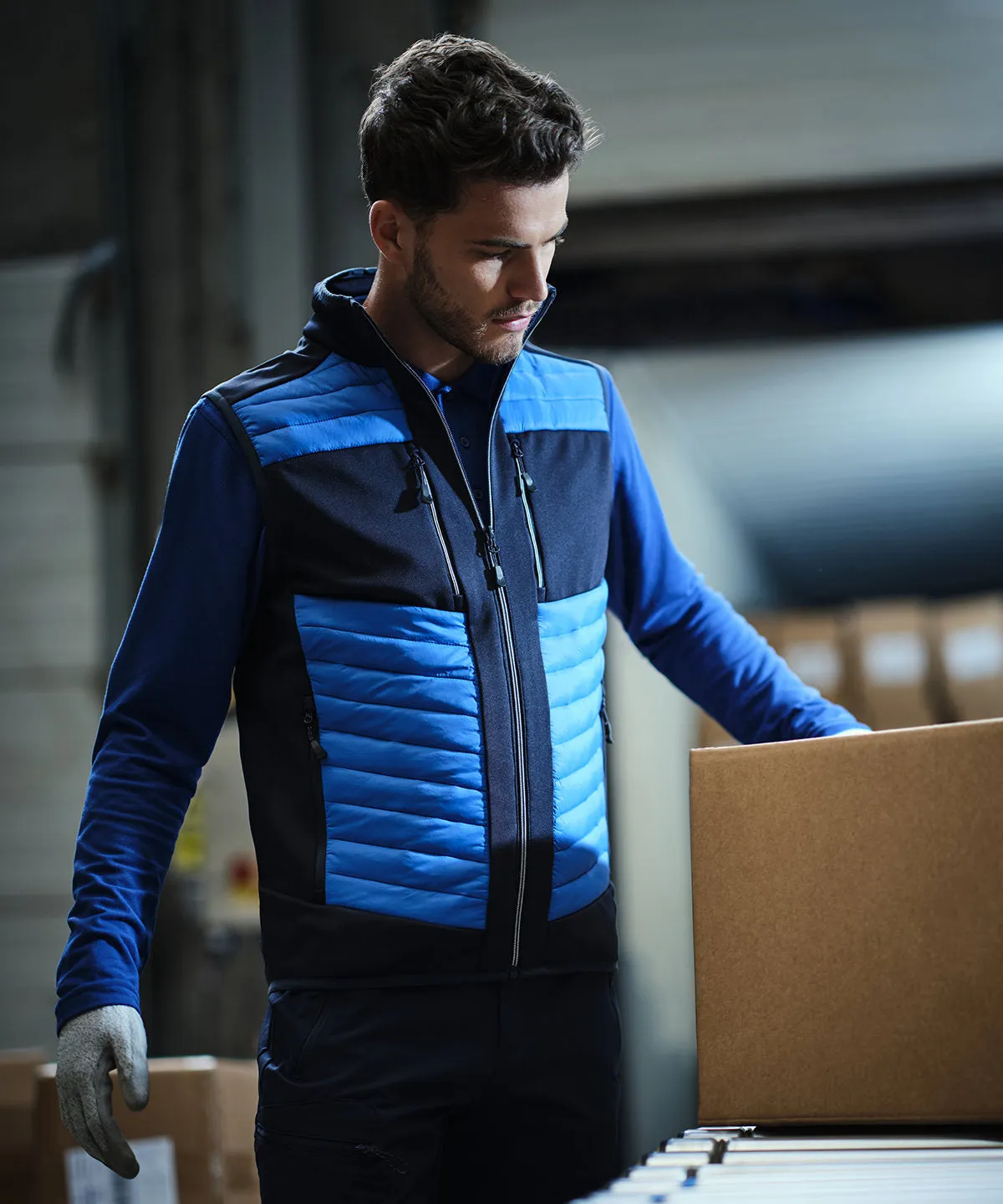 Classic Red/Black - E-Volve unisex thermal hybrid bodywarmer