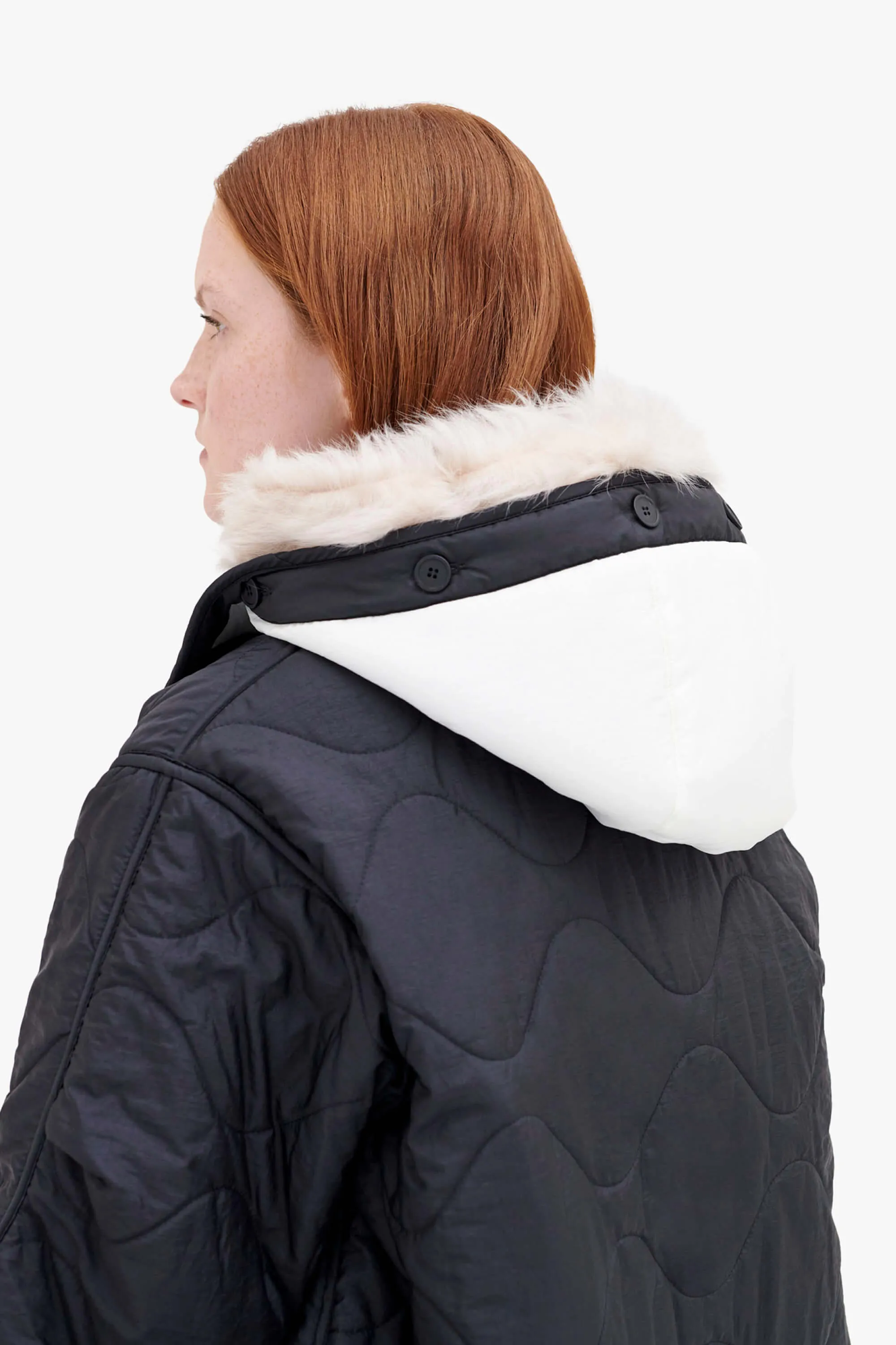Quilt Hood Shearling Trim - White / Black